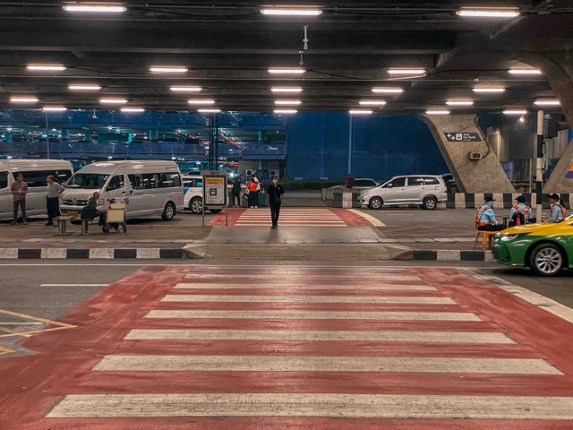 The zebra cross leading to the S1 shuttle bus to Khaosan road