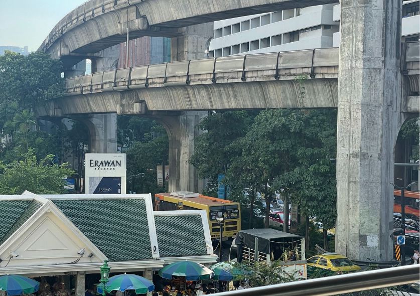Grab vs Taxi in Bangkok